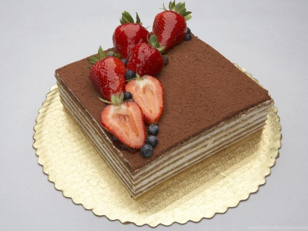 Strawberry Cake Blur (id: 69520) – BUZZERG
