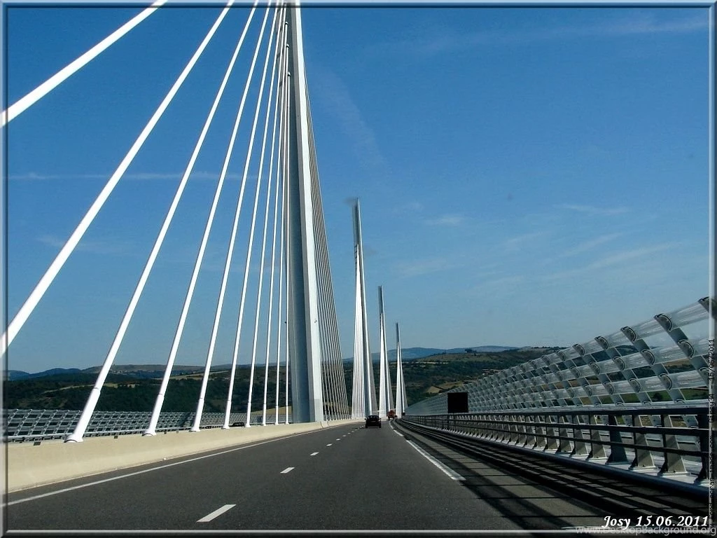 130 Millau Viaduct   Object   Wallpapers   Fond Ecran Image