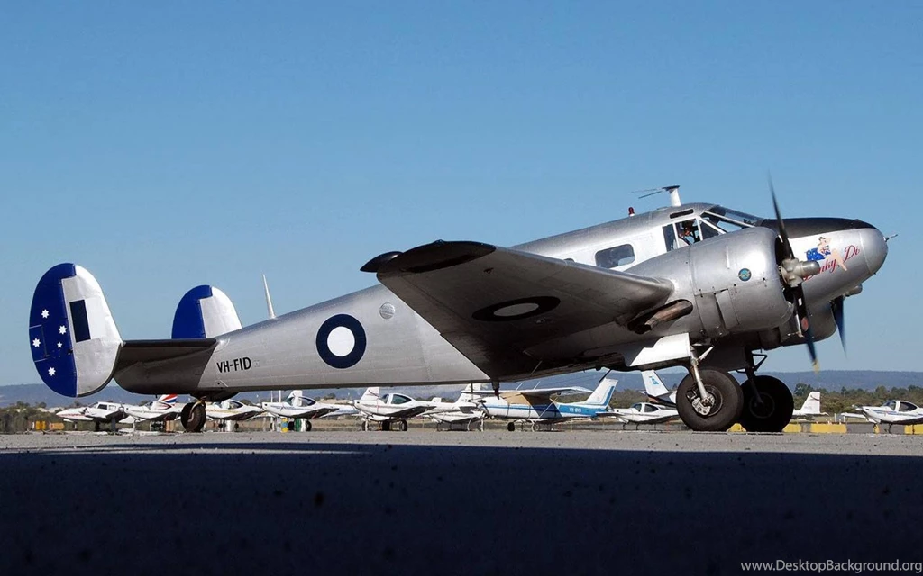 Old Airplanes Wallpapers