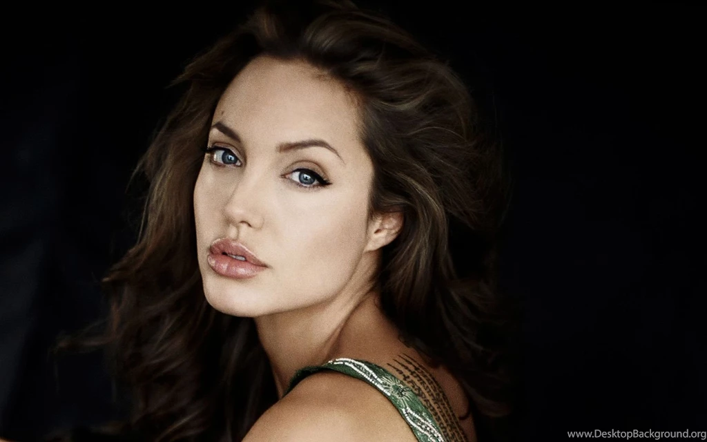 Angelina Jolie Hd Wallpapers