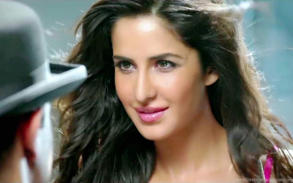 Cute Katrina Kaif HD Wallpapers