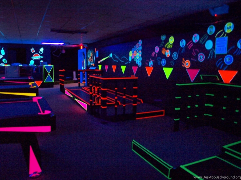 Black Light Wallpapers