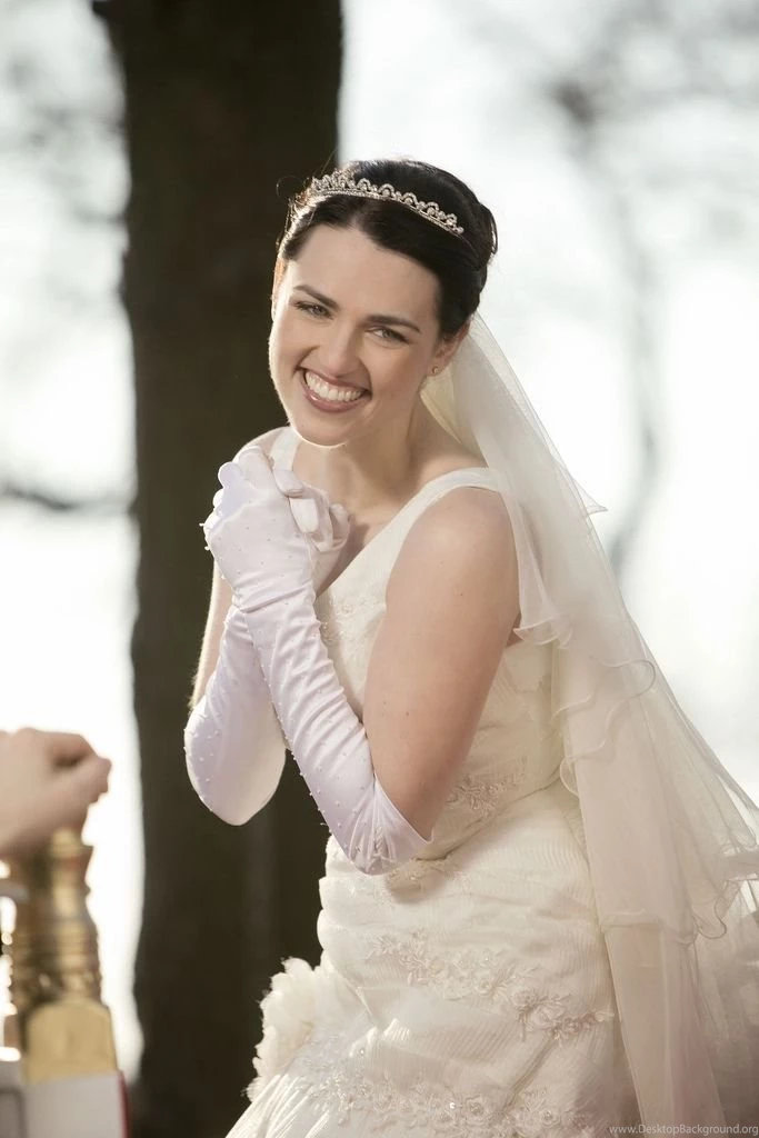 Katie McGrath Photo, Pics, Wallpapers   Photo