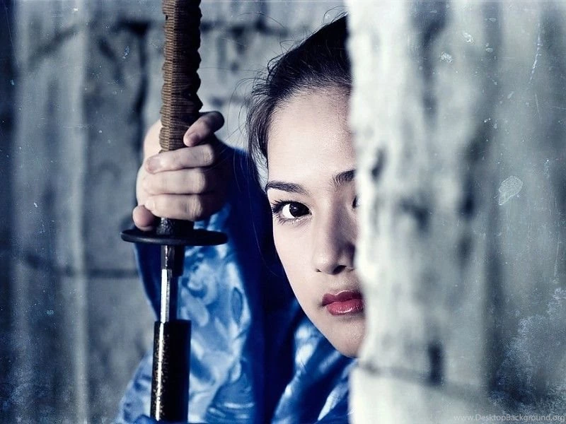 Geisha With A Samurai Sword Wallpapers Free Desktop Backgrounds And ...