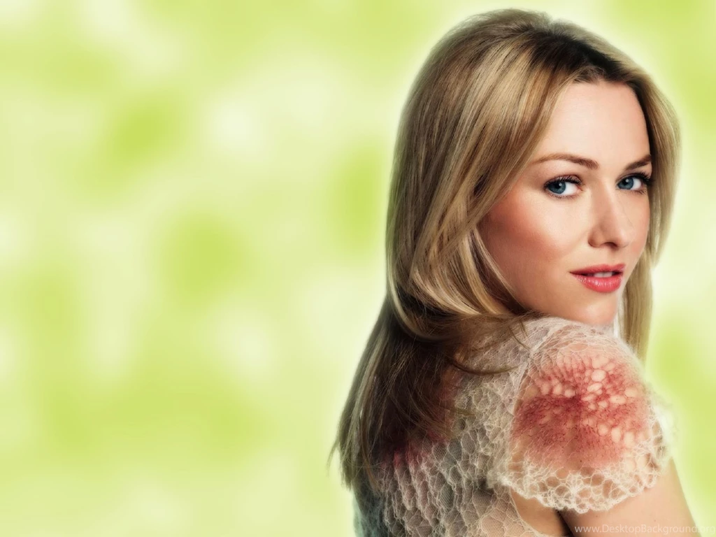 Magnificent Naomi Watts Wallpapers