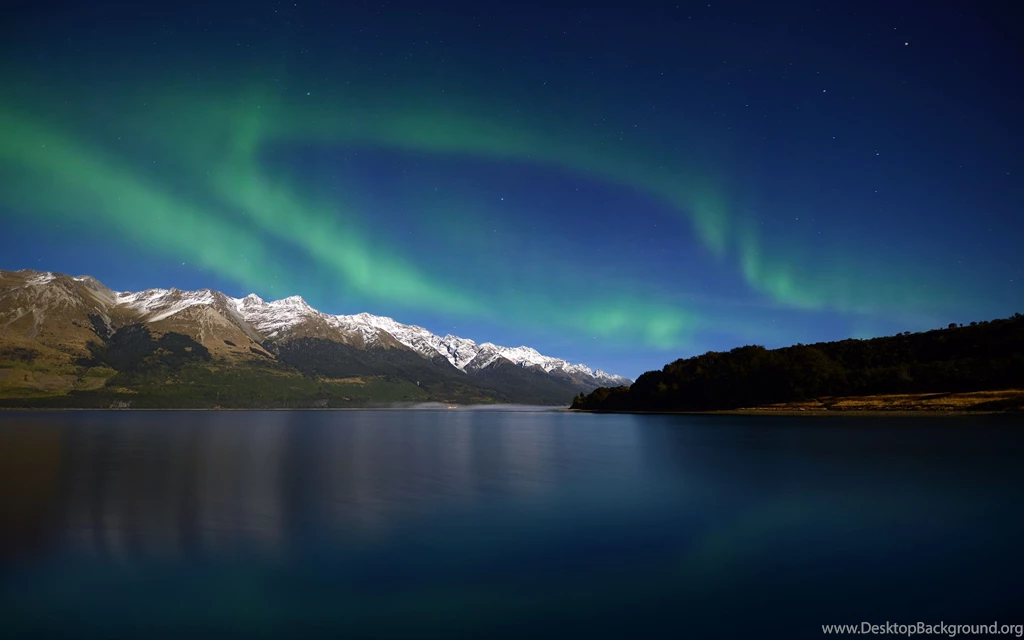 Aurora Mountains Wallpapers