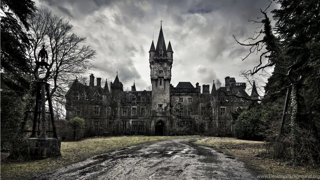 The Abandoned Palace   HD Wallpapers Widescreen   1366x768