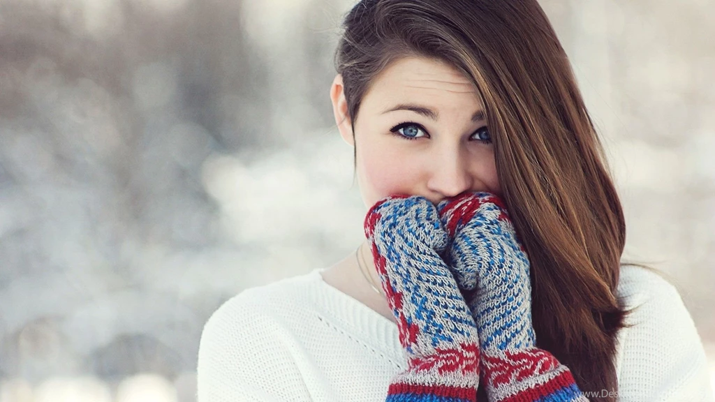 Women, Brunette, Blue Eyes, Winter, Cold, Sweater, Gloves, Long ...