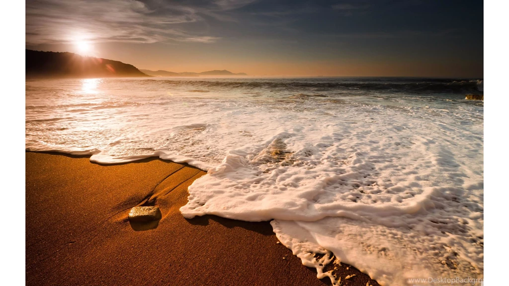 Sunrise Beach 4K Wallpapers