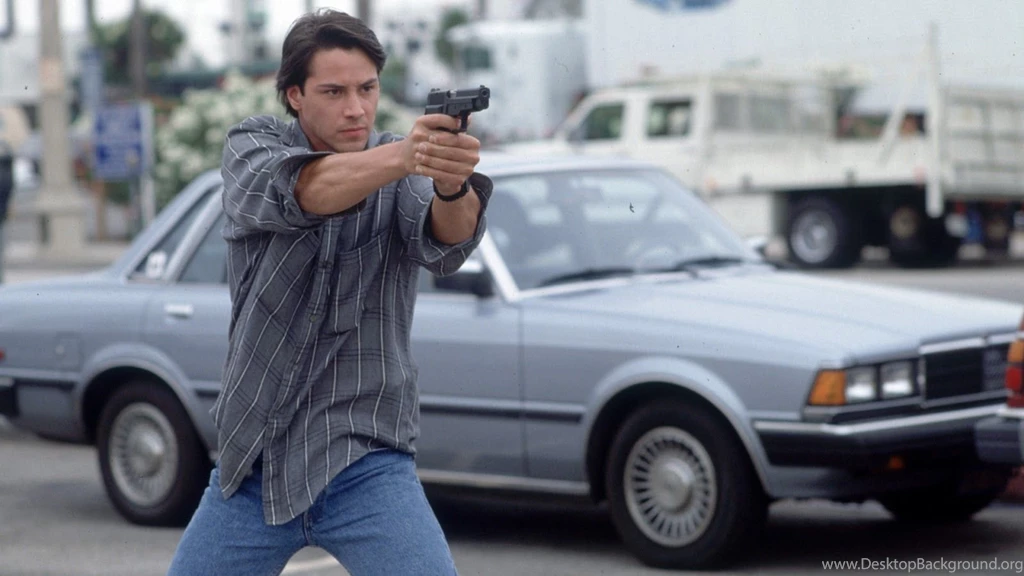 Point Break Movie Wallpaper Shoot Gun.jpg