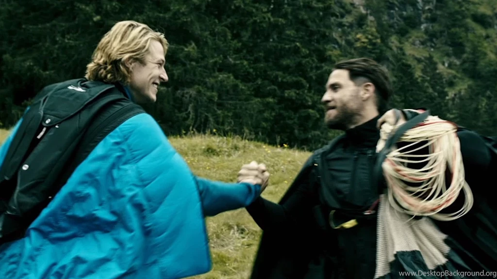 The First Trailer For The 'Point Break' Remake Is Insane!