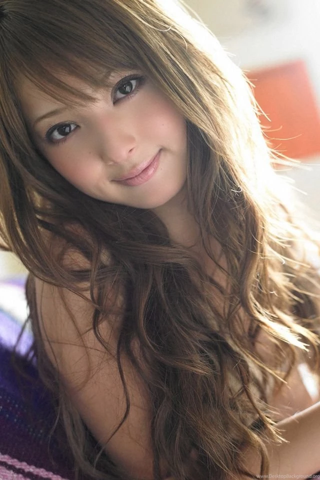 Hot Wallpapers For Iphone   Hot,plastic,superwoman,iphone,download ...