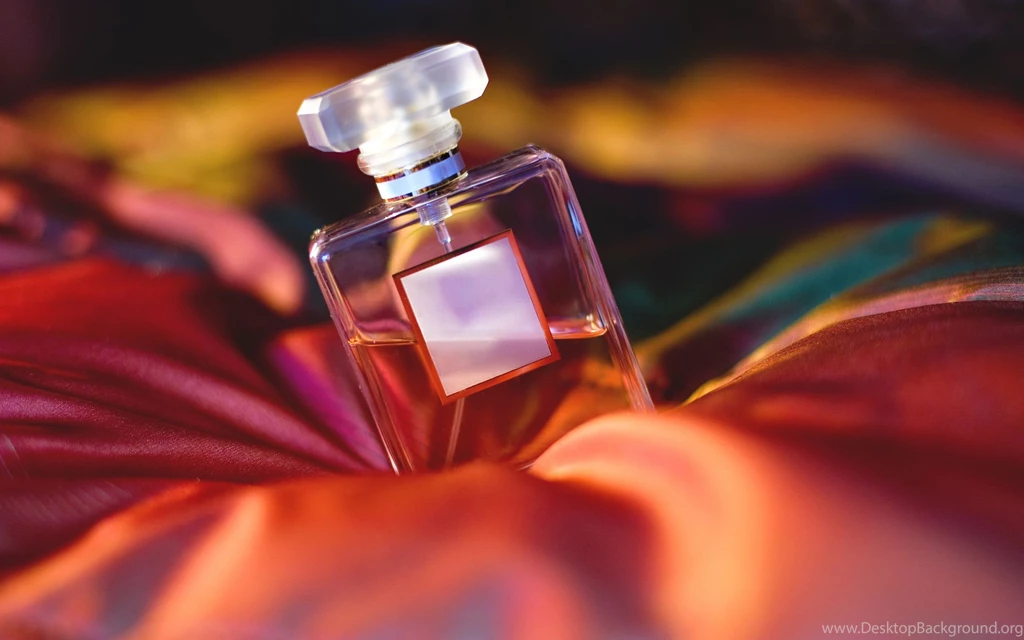 Perfume Bottles Wallpapers
