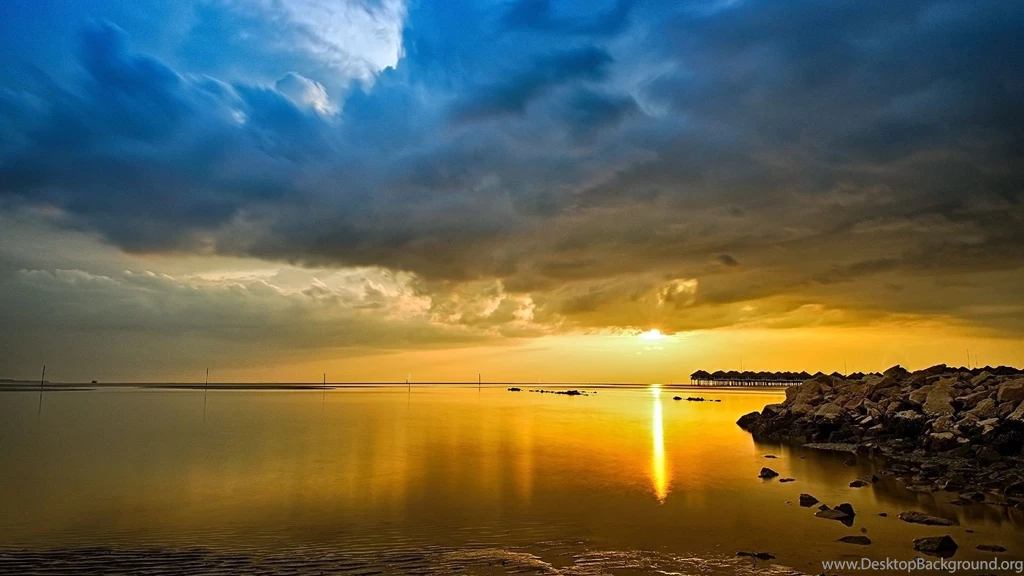 Golden Sunset Light Above The Sea, Sky, Cloud, Ocean, Beach ...