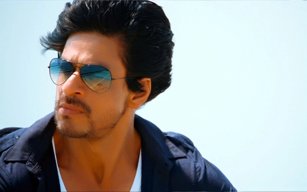 Shahrukh Khan In Goggles HD Wallpapers