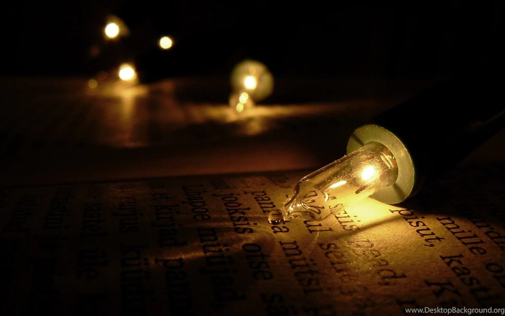 Light Bulb Backgrounds Wallpapers HD 1920x1200