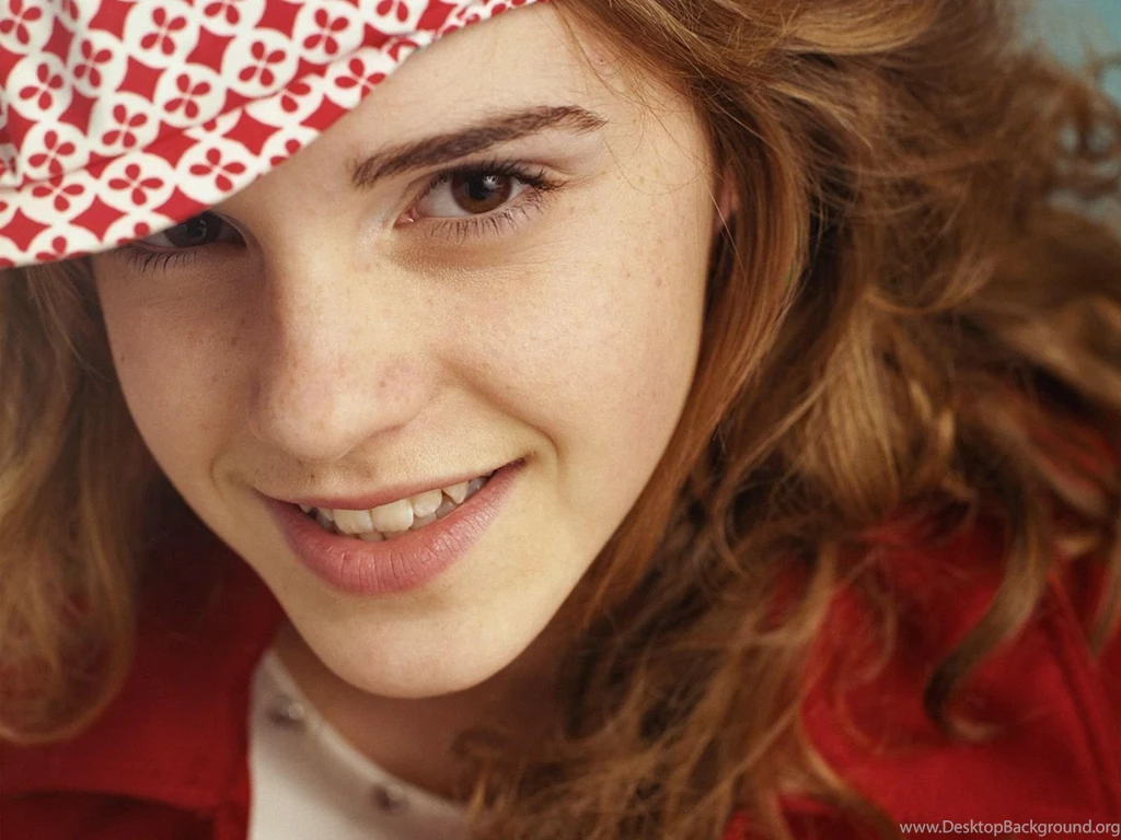 Emma Watson Wallpapers 398 Xe WallpaperXe.com