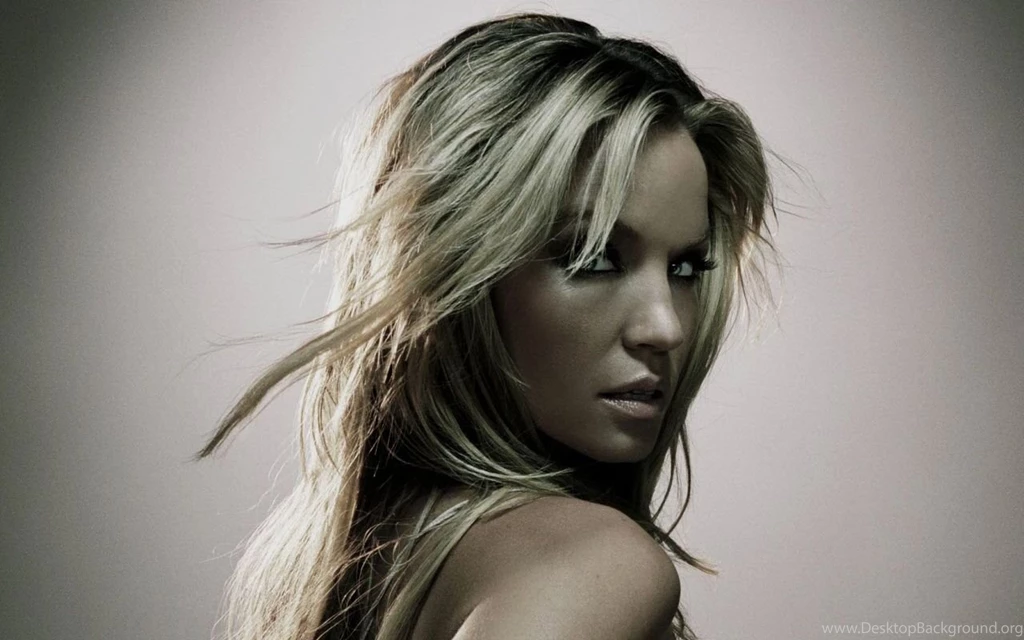 Ashley Scott wallpapers 9.jpg