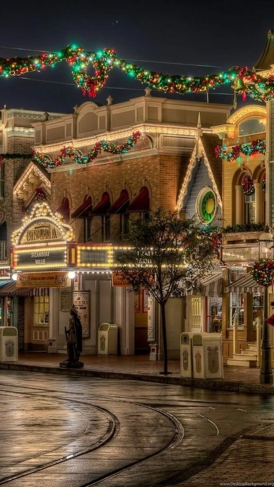 Christmas iPhone Wallpapers 12