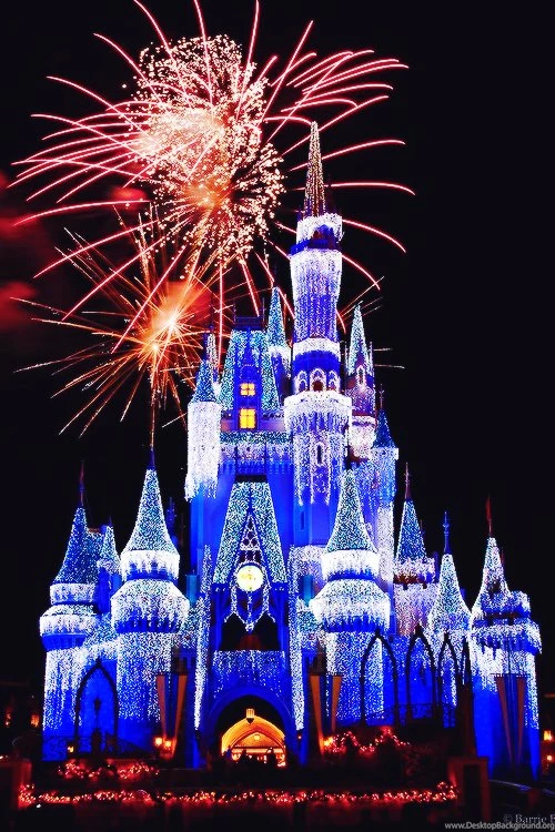 Disney Archivist, Mickeyandcompany: Christmas Phone Backgrounds....