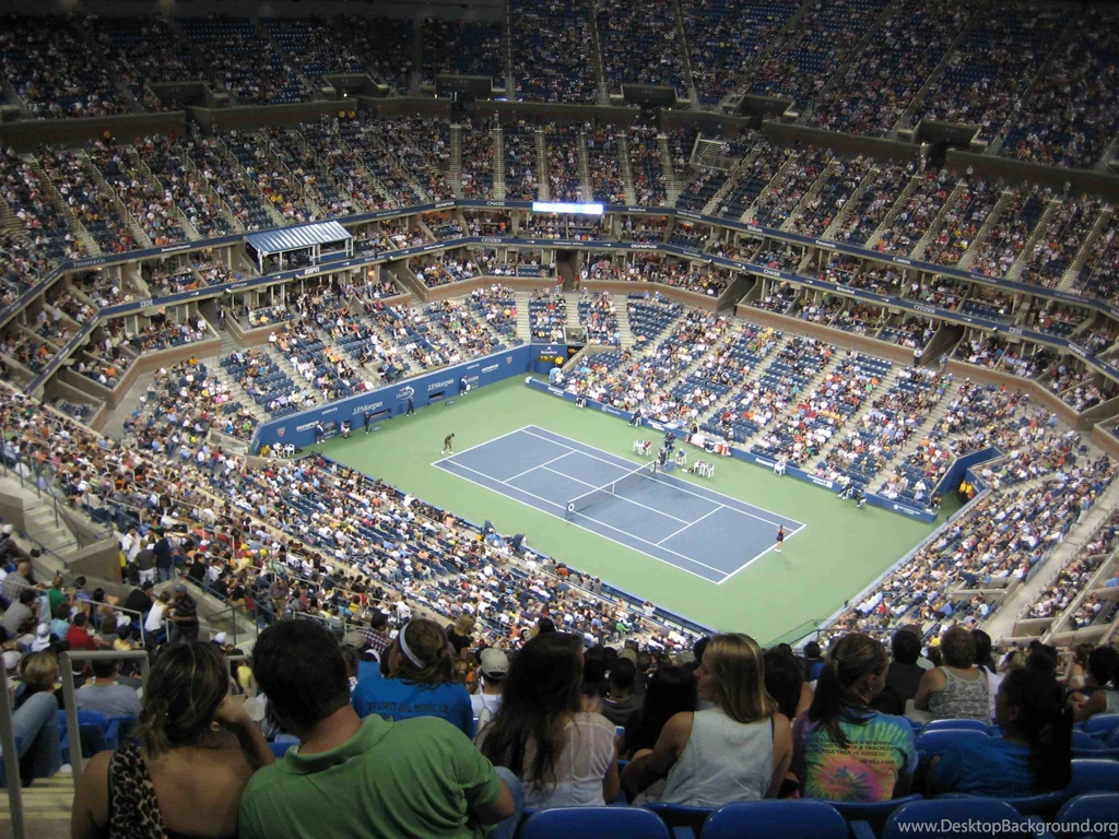 Tennis Court 900x600px