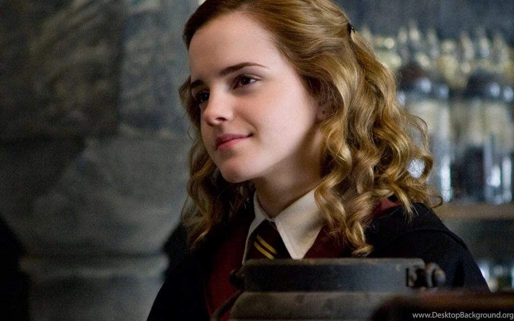 Emma Watson's New HP6 Wallpapers (DESKTOP BACKGROUNDS)