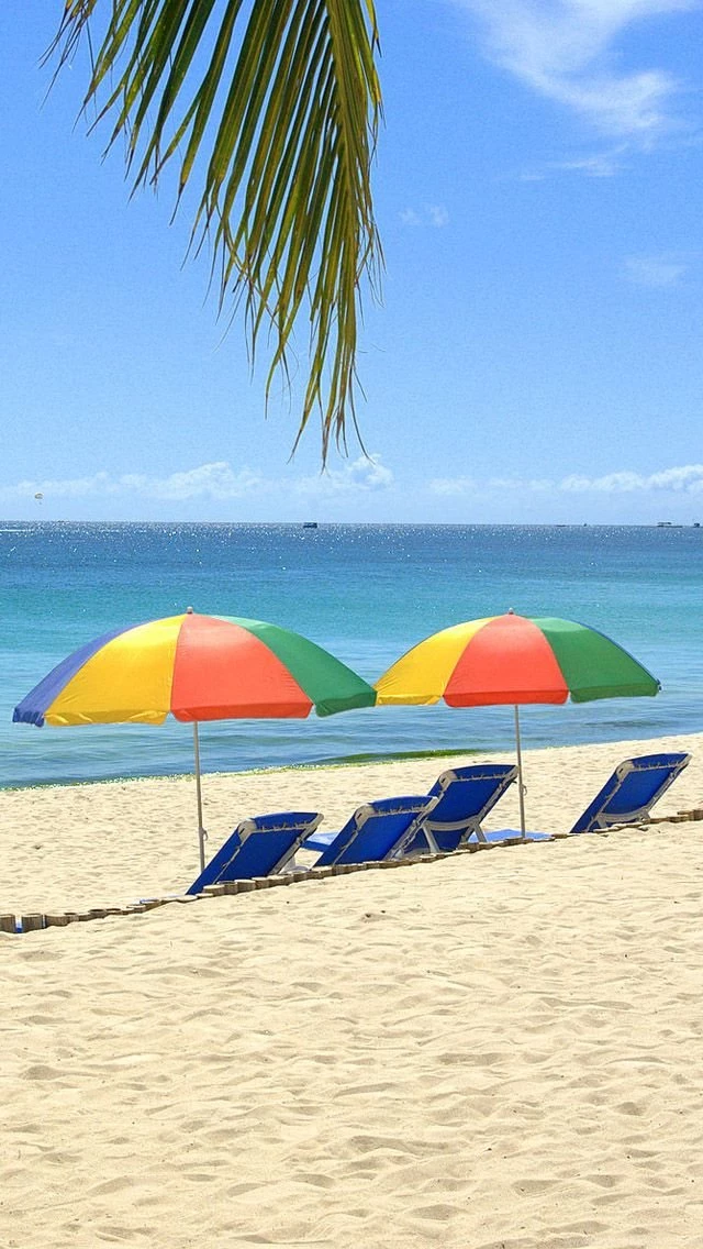 Beach Chairs iPhone 5s Wallpapers Download