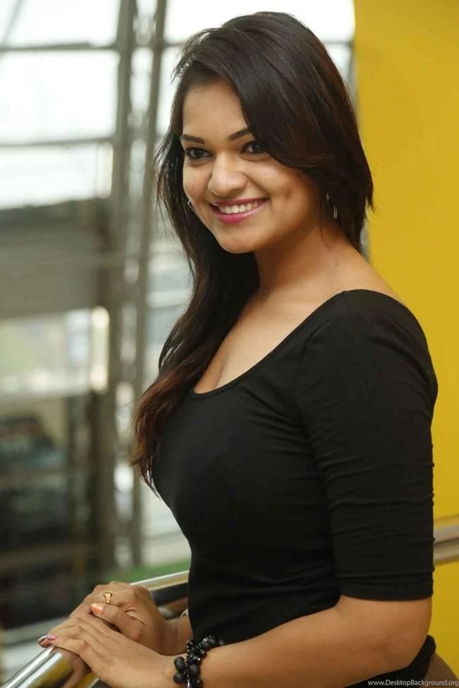 Telugu Actress Ashwini New HD Stills – Cinefames