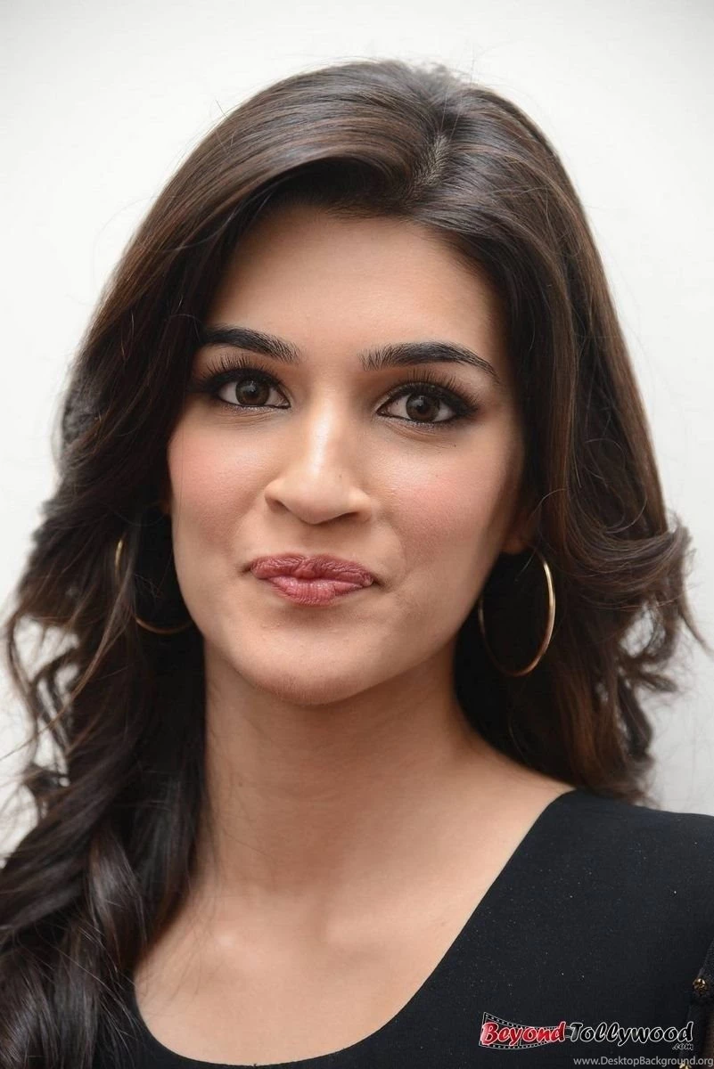 Actress kriti sanon photo gallery at nenokkadine telugu movie audio release hd wallpapers 2a7e1a9eb5afe77357201cc03bb6bb62 large 401351.jpg