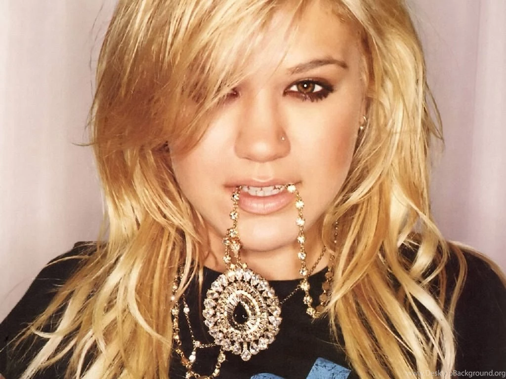 Kelly Pretty Wallpapers Kelly Clarkson Wallpapers (9862868) Fanpop