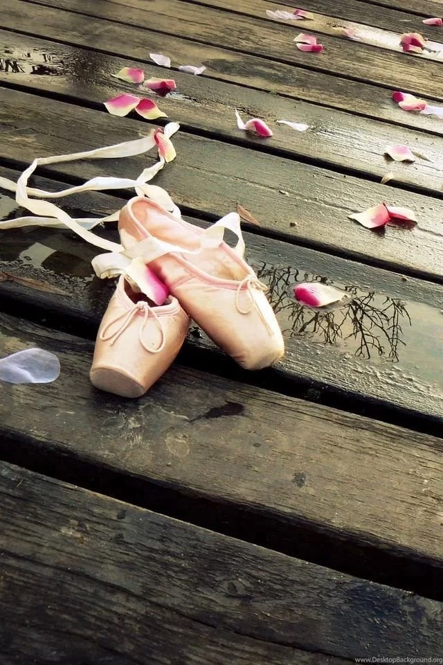 Dance Shoes iPhone 4s Wallpapers