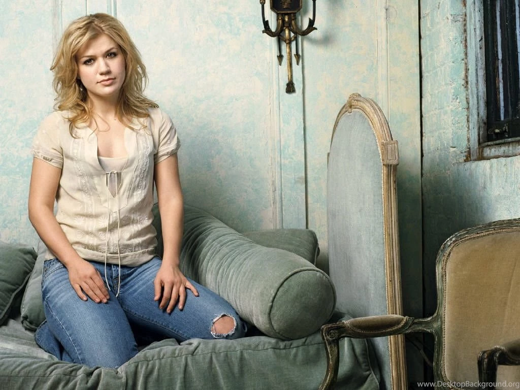 Kelly Clarkson ultra hd pictures jpg.jpg