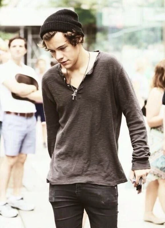 Harry Styles Hd Wallpaper, Harry Styles Highlight Images, Harry ...