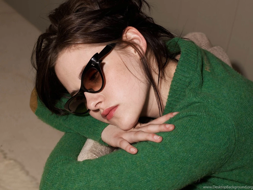 Kristen Stewart Hd Wallpapers 1920X1200 124435