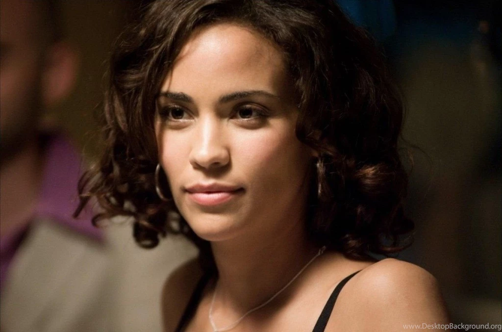 Paula Patton Photos