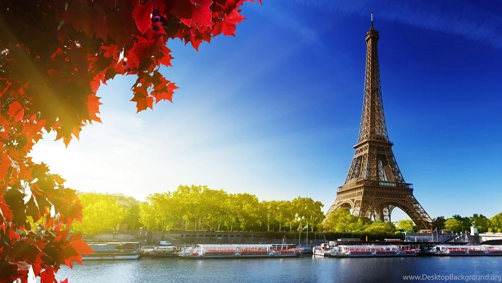 Beautiful Eiffel Tower Wallpapers HD