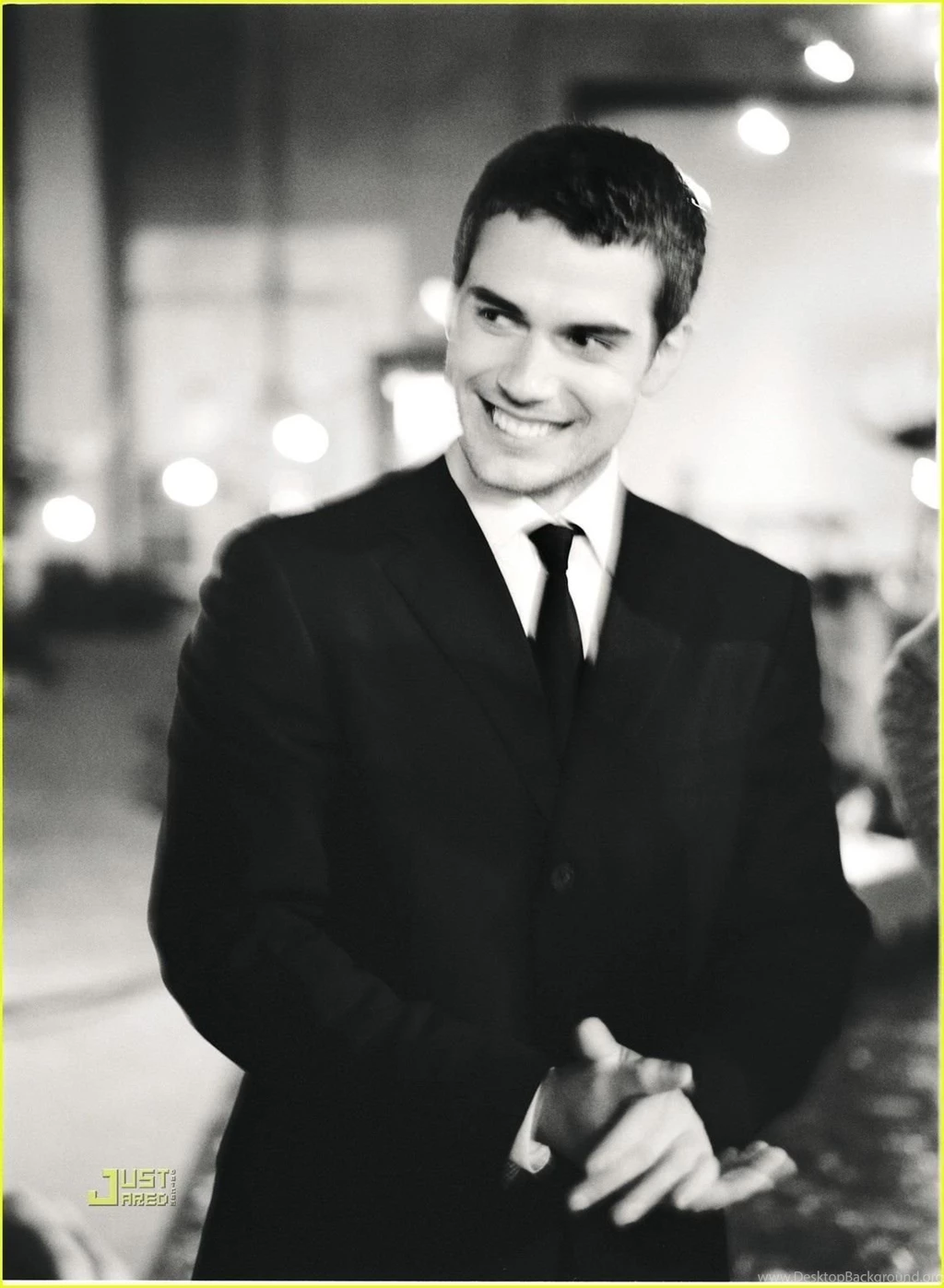 Henry cavill dunhill ad henry cavill wallpaper 75f846253bed813ecc84fa21c2726614 large 237251.jpg