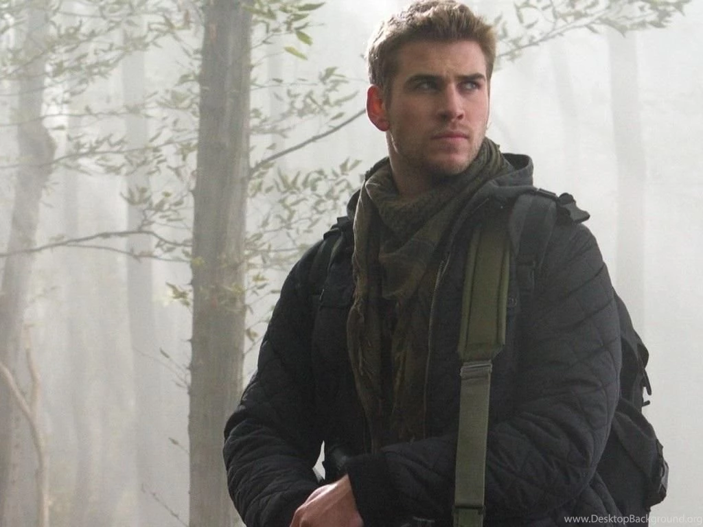 HD Liam Hemsworth Wallpapers.jpg