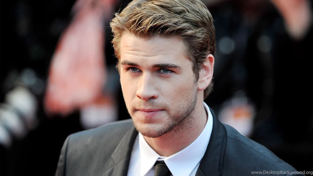 Liam Hemsworth Wallpapers