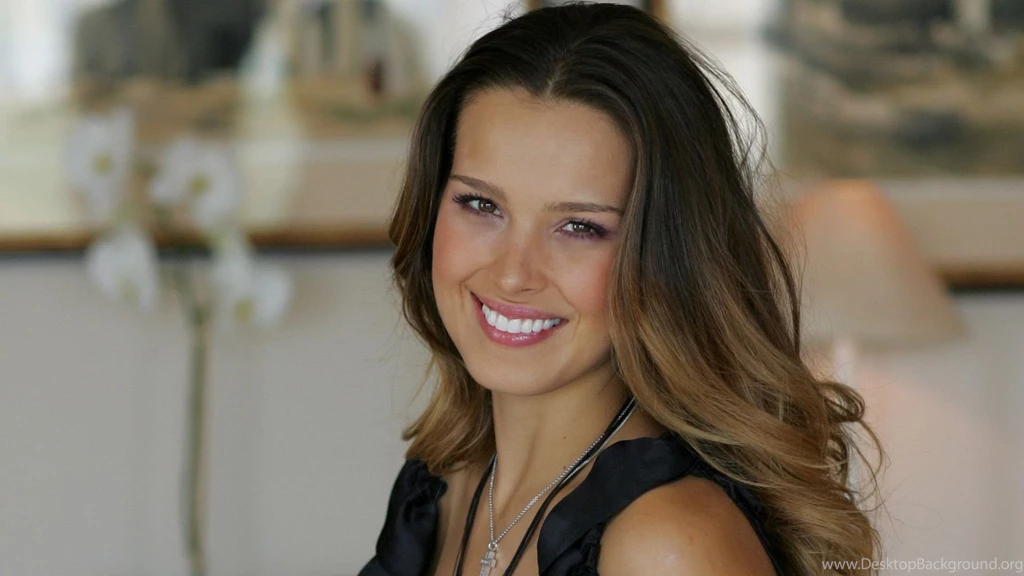 Petra Nemcova Photoshoot Wallpapers