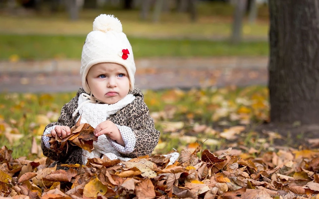 Small Baby And Kid Wallpapers