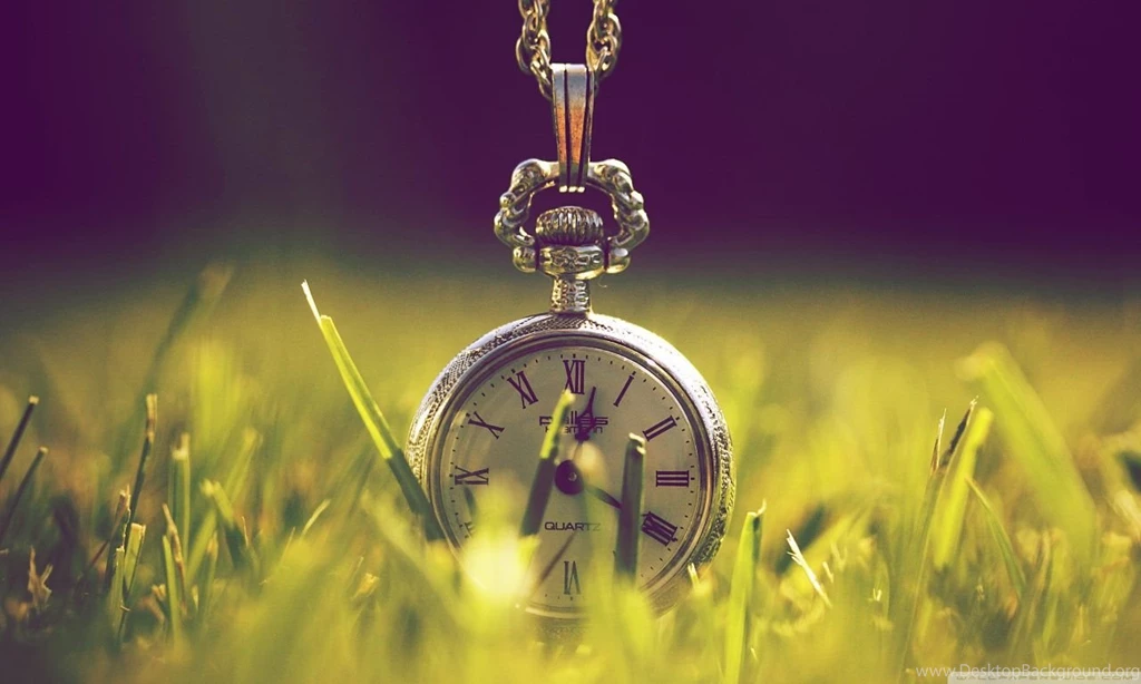 Old Pocket Watch HD Desktop Wallpapers : High Definition ...