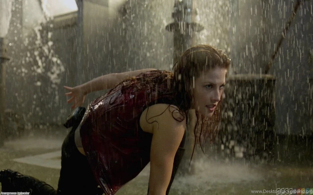 Resident Evil Afterlife With Ali Larter Wallpapers
