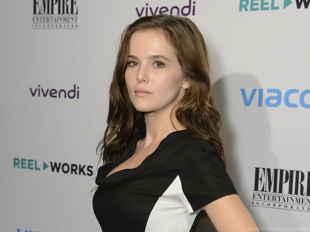 Zoey Deutch Photo, Pics, Wallpapers Photo