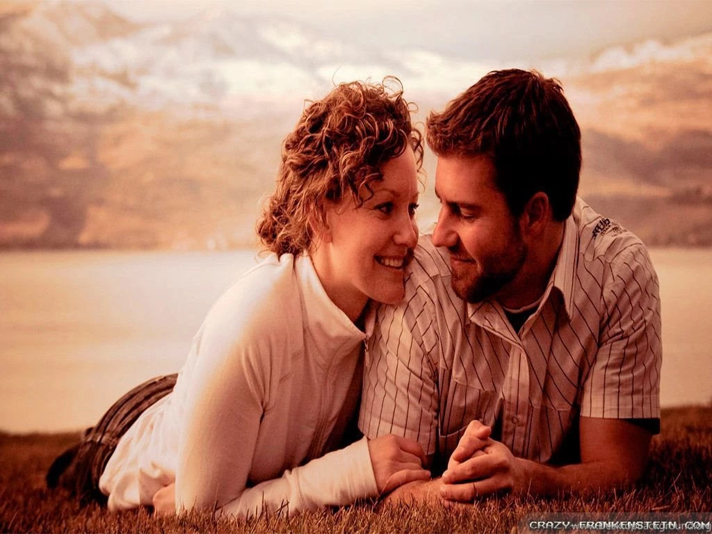 Love Couple Wallpapers   Crazy Frankenstein