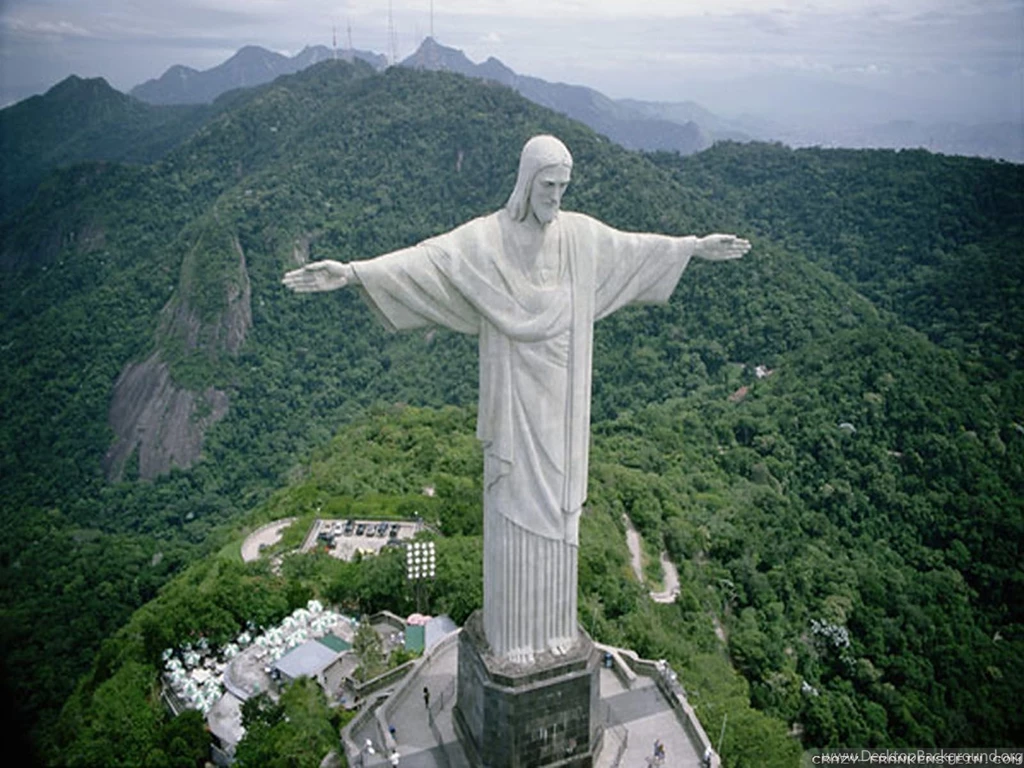 Jesus Christ Statue Wallpapers Crazy Frankenstein