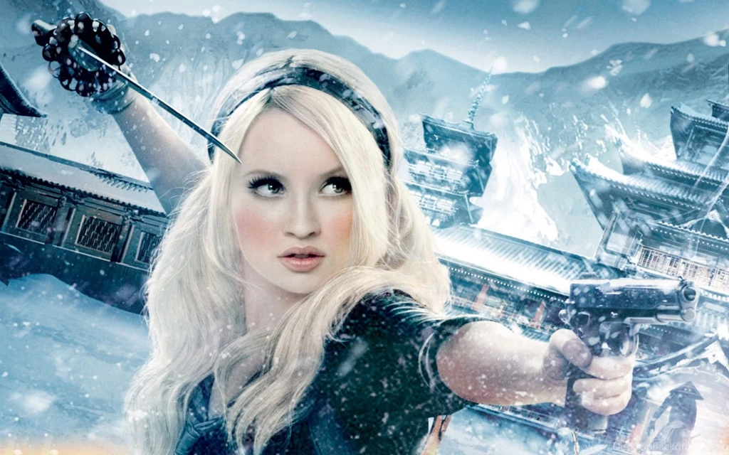 Emily Browning in Sucker Punch Pictures.jpg