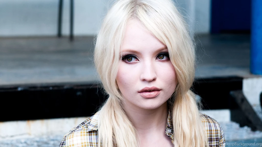 Emily Browning Wallpapers High Resolution And Quality Download
