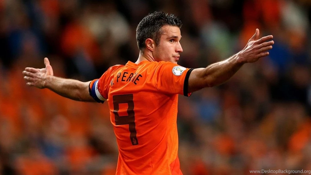 Robin Van Persie Wallpapers High Resolution And Quality Download
