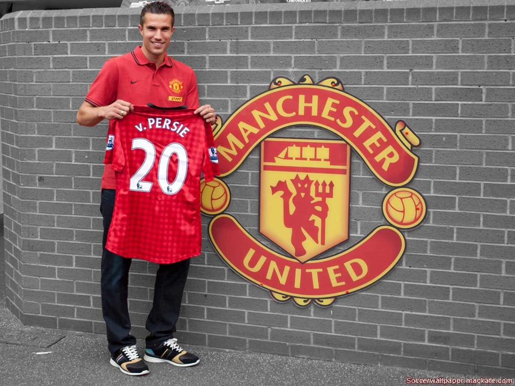 Robin Van Persie HD Wallpapers 7 Amazing Photo Gallery In The World